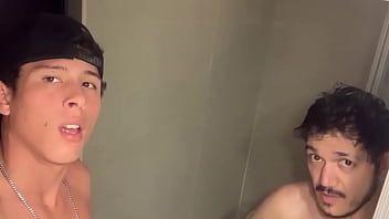 play Jock caliente mirame y seduceme en la ducha mira el video completo en mi canal