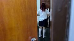 Redare Tati, obraznicul Brunetei vitregi, trezirea anală a fiicei vitrege