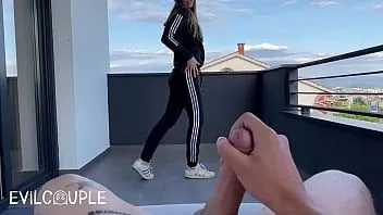 play Он прервал мою тренировку, но я вознаградила его дрочкой обувью adidas superstar.