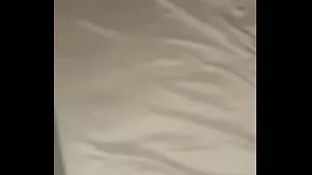 play Ho scopato il mio cugino mentre la mia ragazza era s. era rumorosa da morire