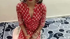play Desi Indian Bhabhi castiga a un oficial corrupto con sexo duro en HD