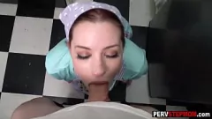 play Une énorme bite de beau-fils baise la belle-mère Jessica Ryan lors d'une rencontre hardcore intense