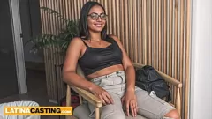 play لاتينا في سن المراهقة تلميذة يعطي اللسان مكثفة في صب الاختبار