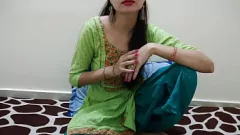 Redare Fiica asiatică împuternicită sexual este futută de soacra în videoclipuri audio XXX Hot Hindi XXX
